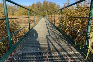 steel bar grating walkway